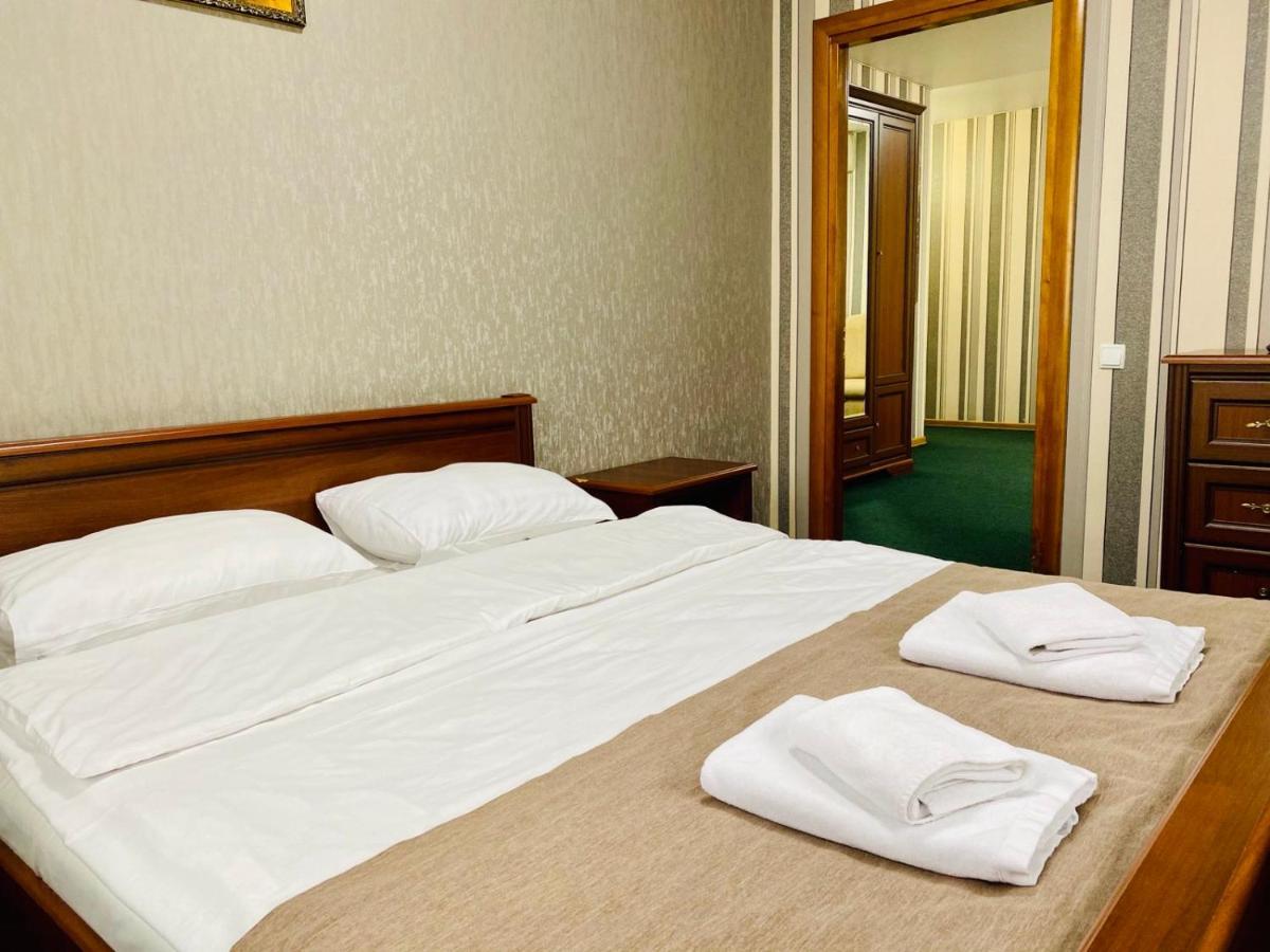 Hotel Lama 2 Kijów Zewnętrze zdjęcie