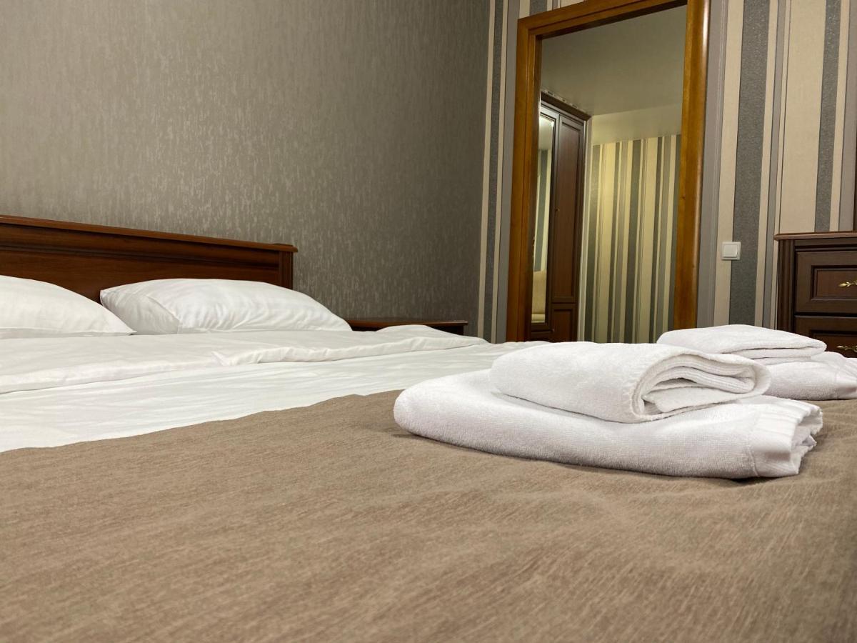 Hotel Lama 2 Kijów Zewnętrze zdjęcie