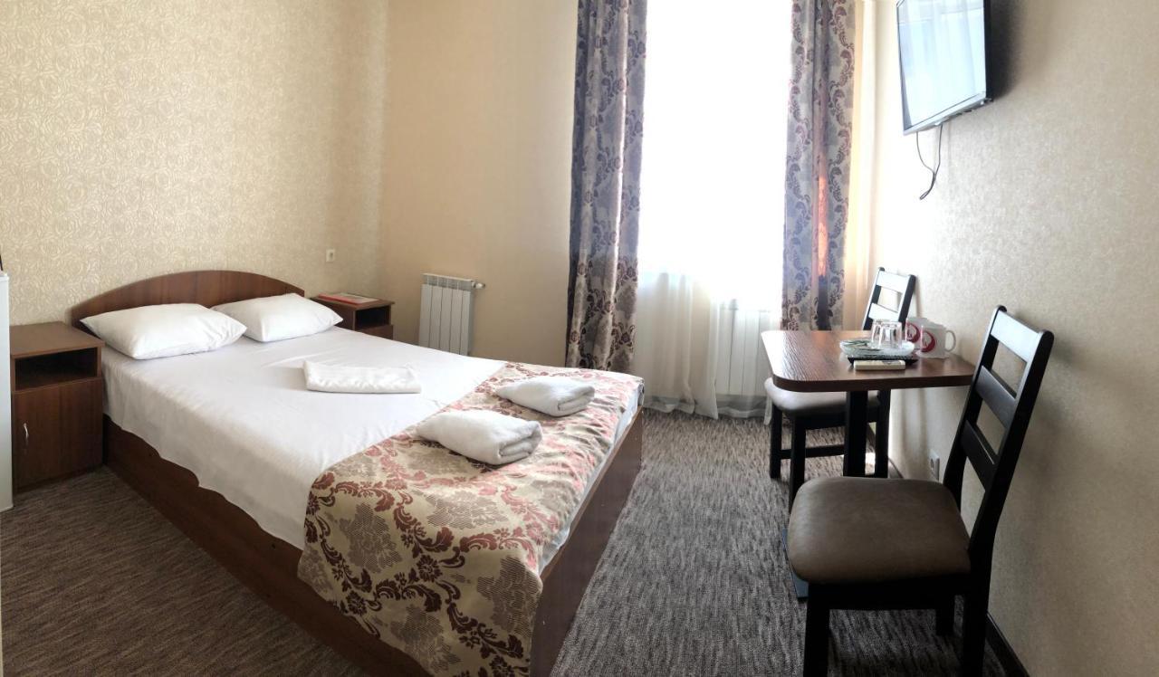 Hotel Lama 2 Kijów Zewnętrze zdjęcie