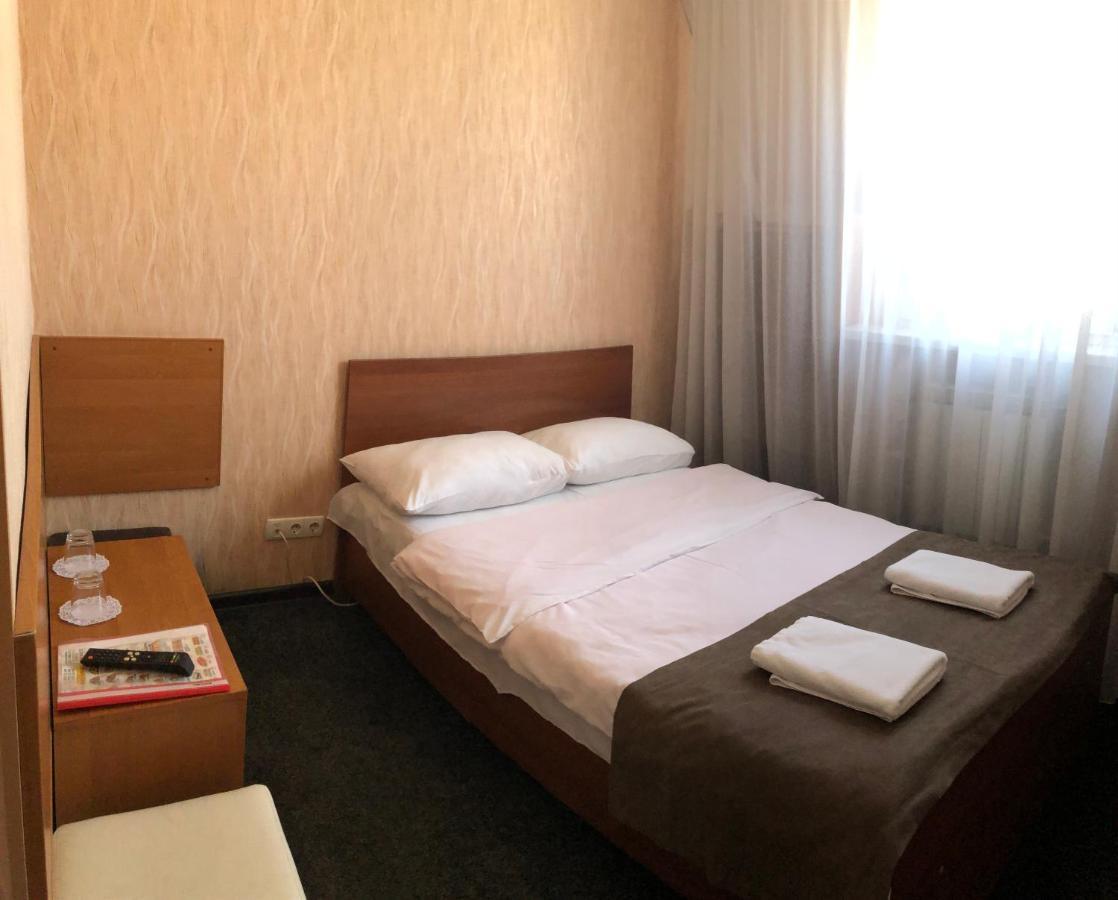 Hotel Lama 2 Kijów Zewnętrze zdjęcie