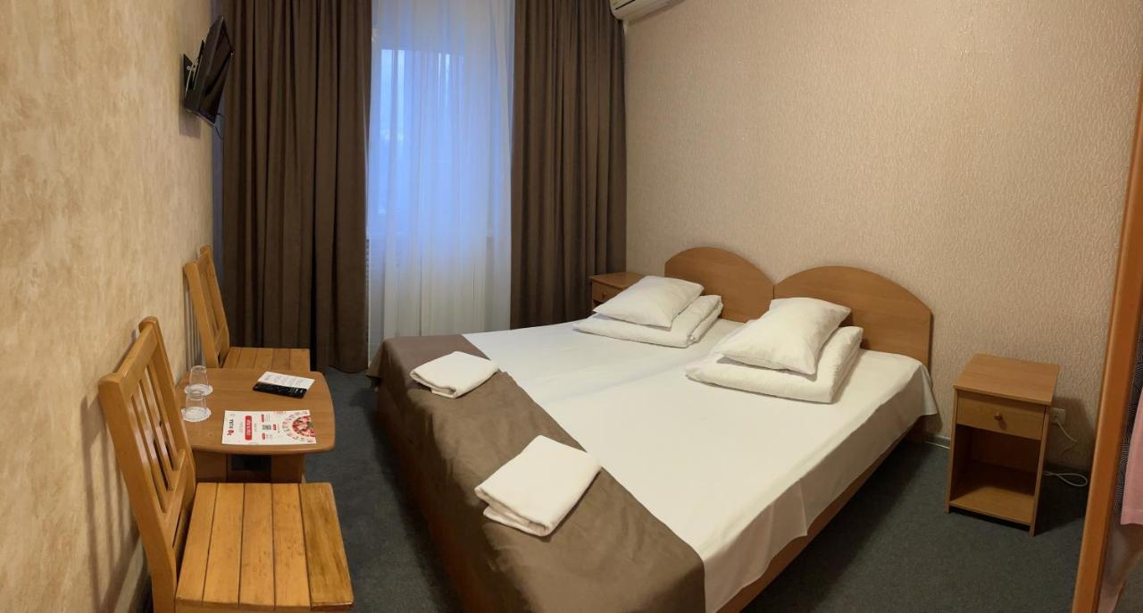 Hotel Lama 2 Kijów Zewnętrze zdjęcie