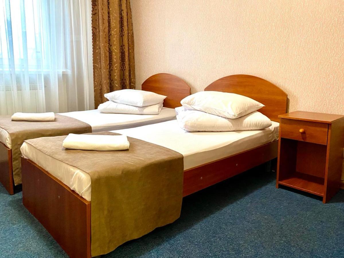 Hotel Lama 2 Kijów Zewnętrze zdjęcie
