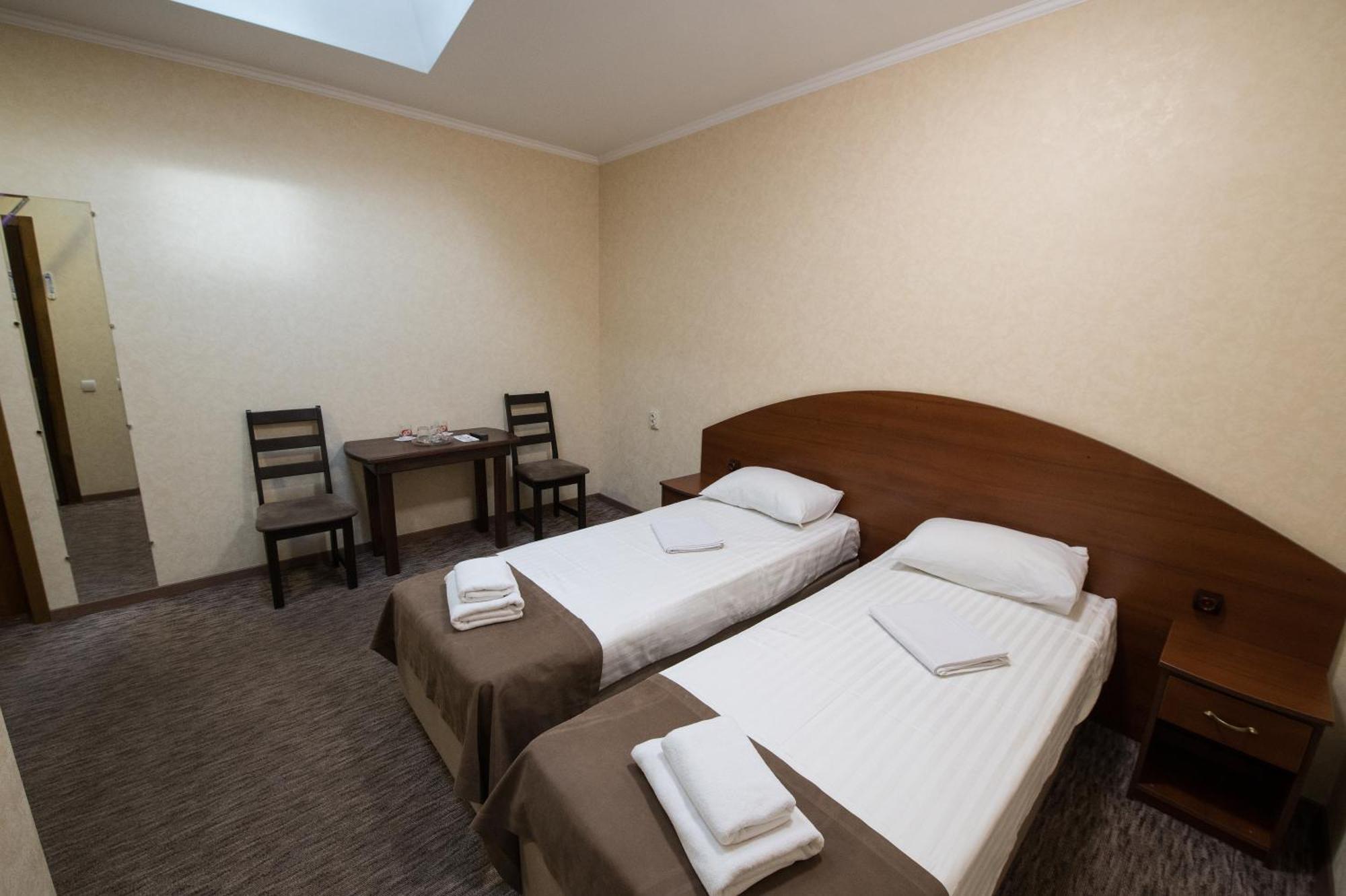 Hotel Lama 2 Kijów Zewnętrze zdjęcie