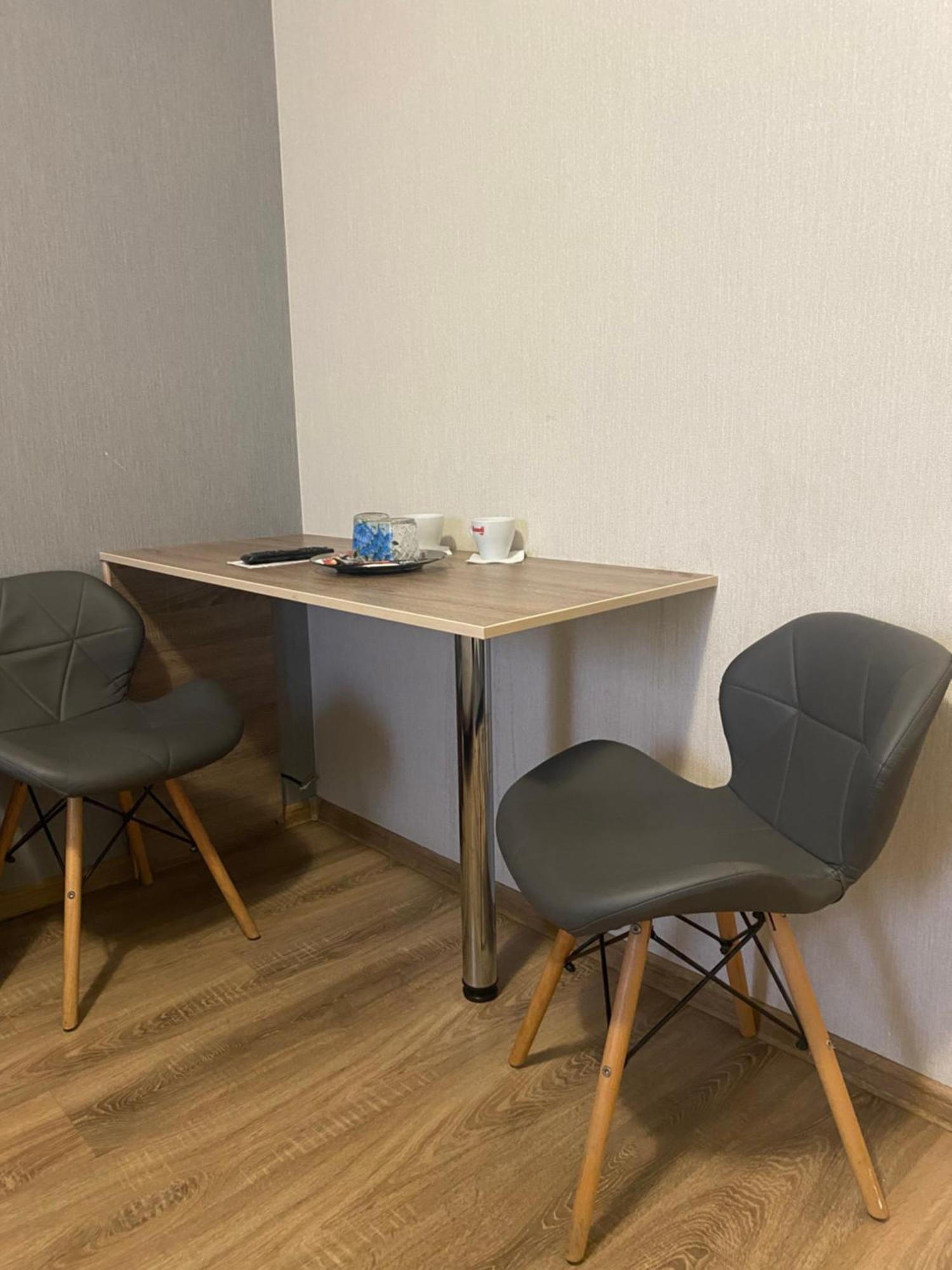 Hotel Lama 2 Kijów Zewnętrze zdjęcie