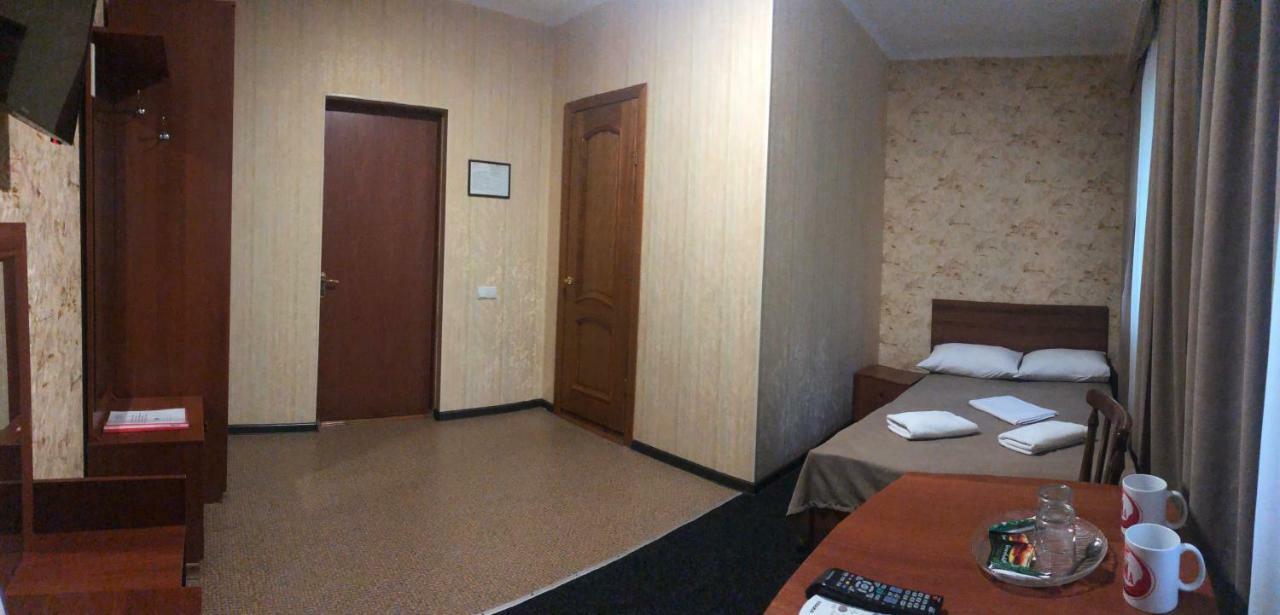 Hotel Lama 2 Kijów Zewnętrze zdjęcie